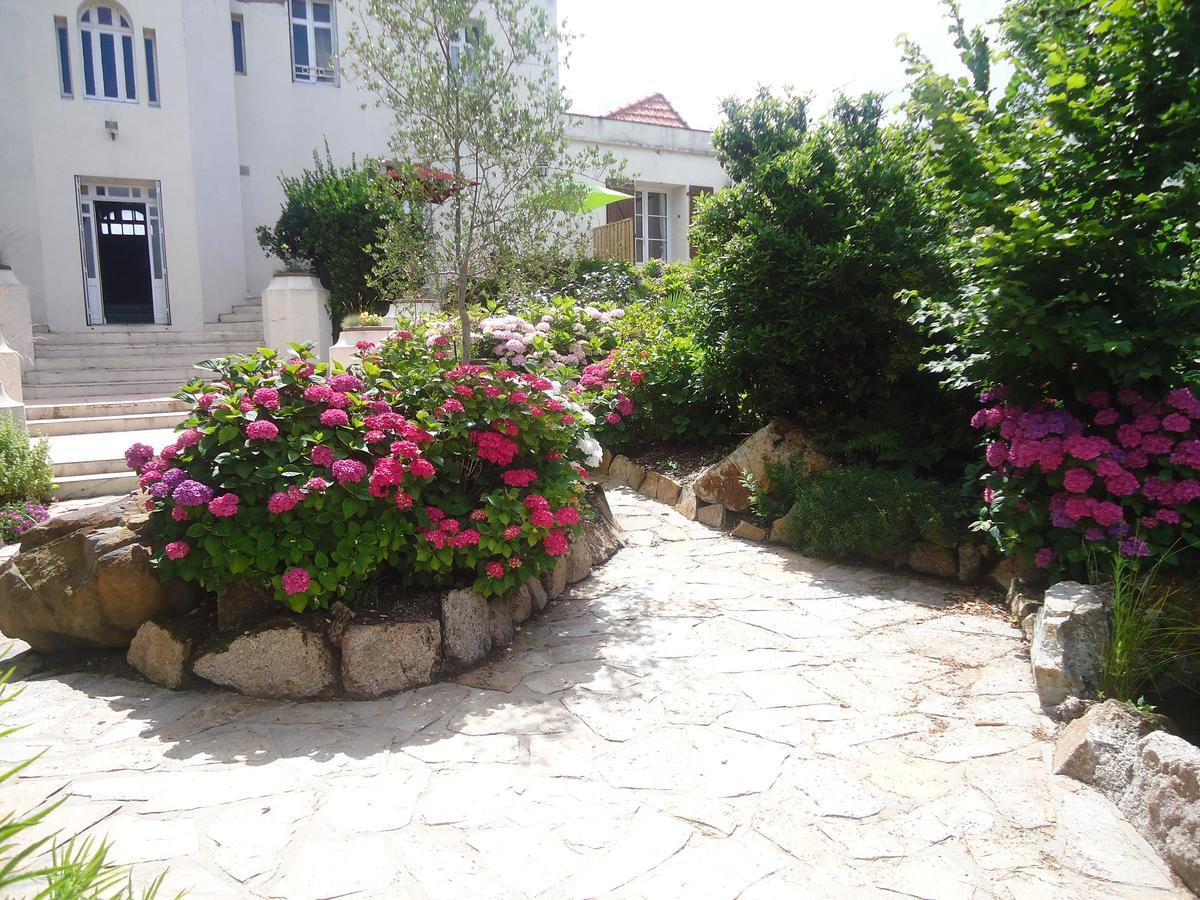 Hotel De La Barbacane Tiffauges Dış mekan fotoğraf
